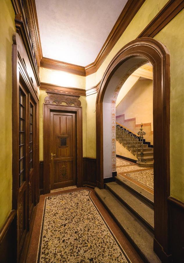 Triplex Kings In Old Town Apartment Prague