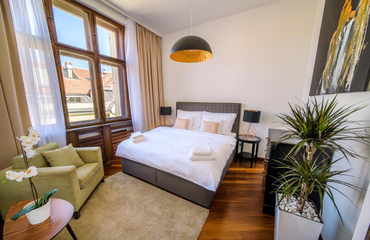 Apartment Triplex Kings In Old Town Prague